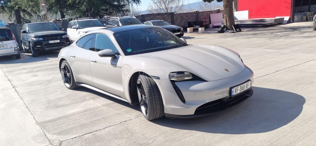 Porsche Taycan 4 S 2021 — photo 2