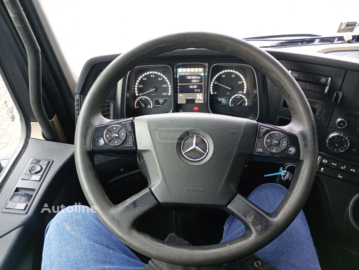 Mercedes-Benz Actros 2017 — photo 2