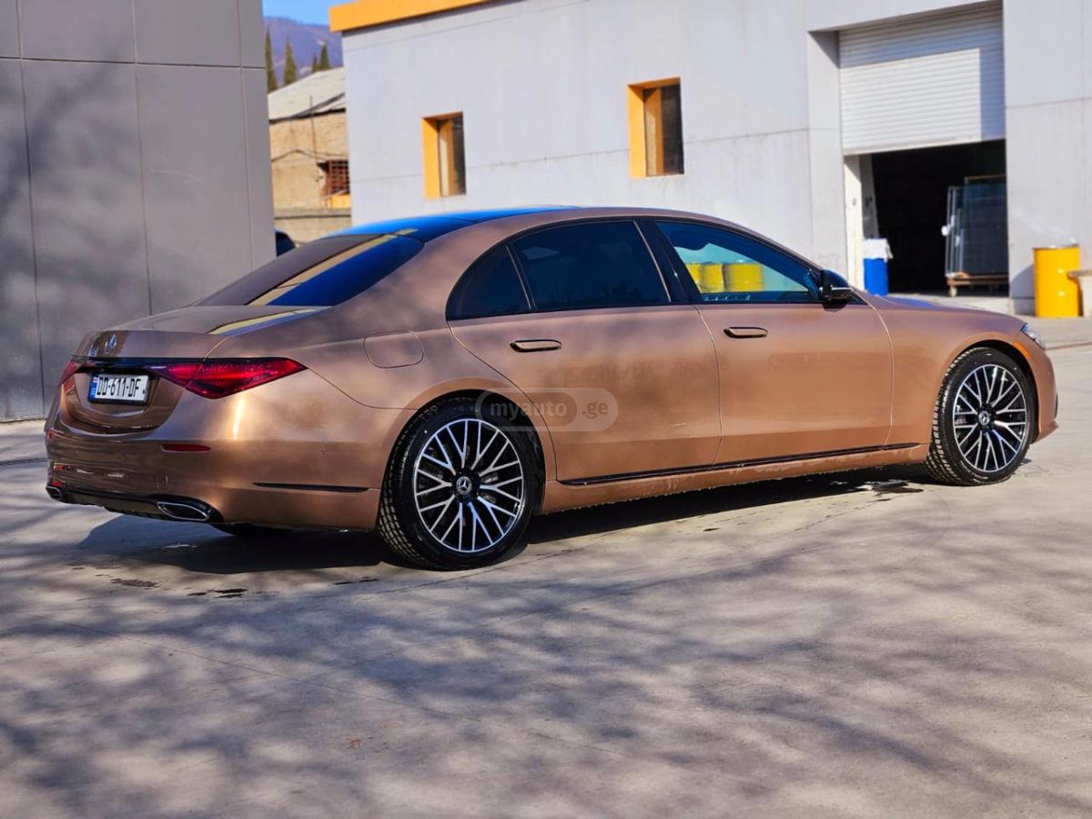 Mercedes-Benz S 550 2021 — photo 2