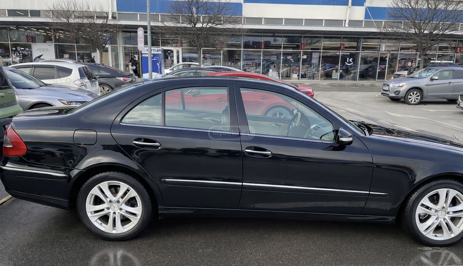 Mercedes-Benz E 220 2008 — photo 2