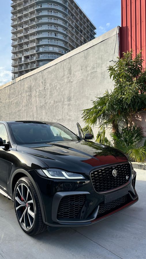 Jaguar F-Pace 2022 — photo 2