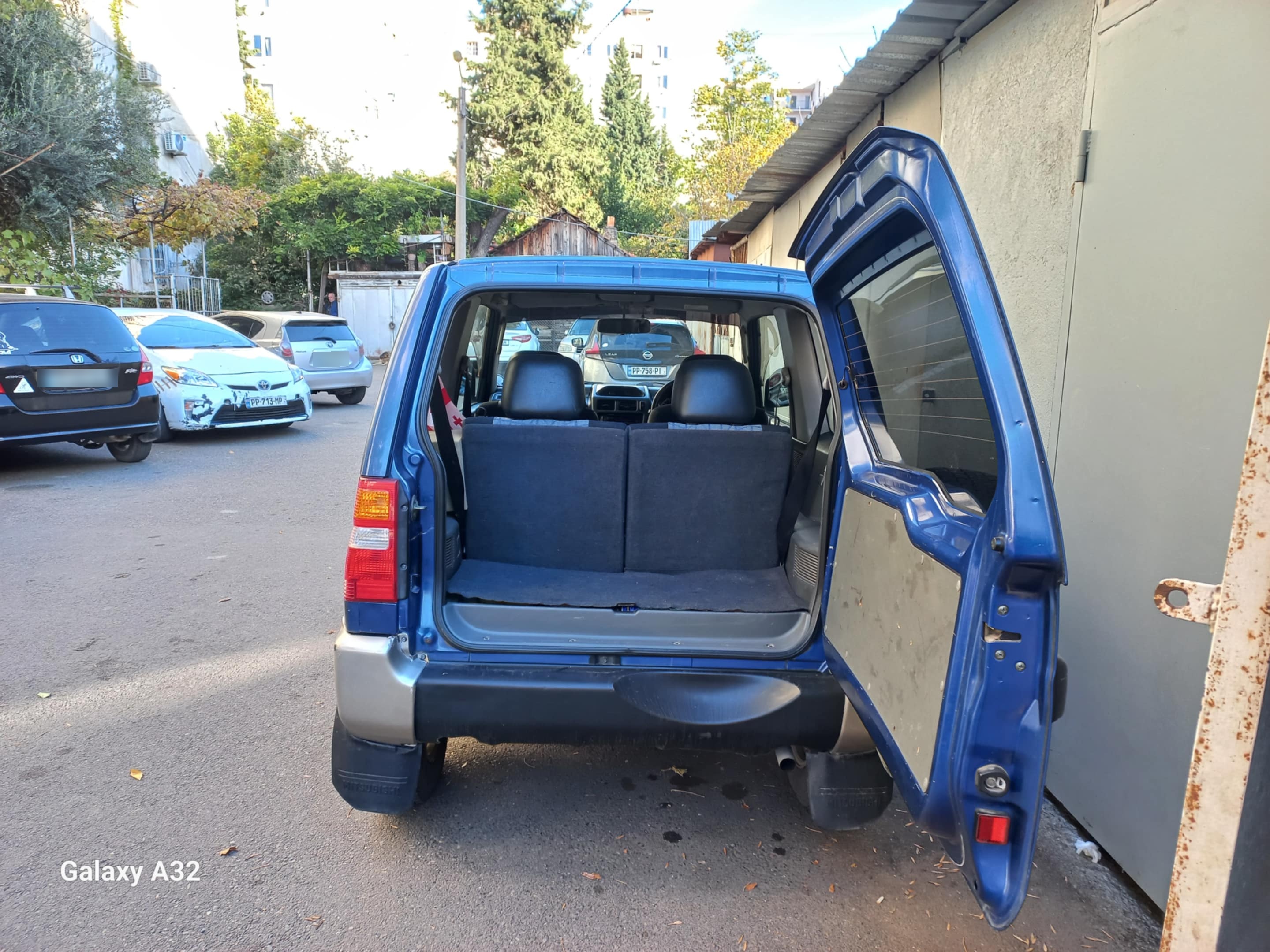 Mitsubishi Pajero Mini