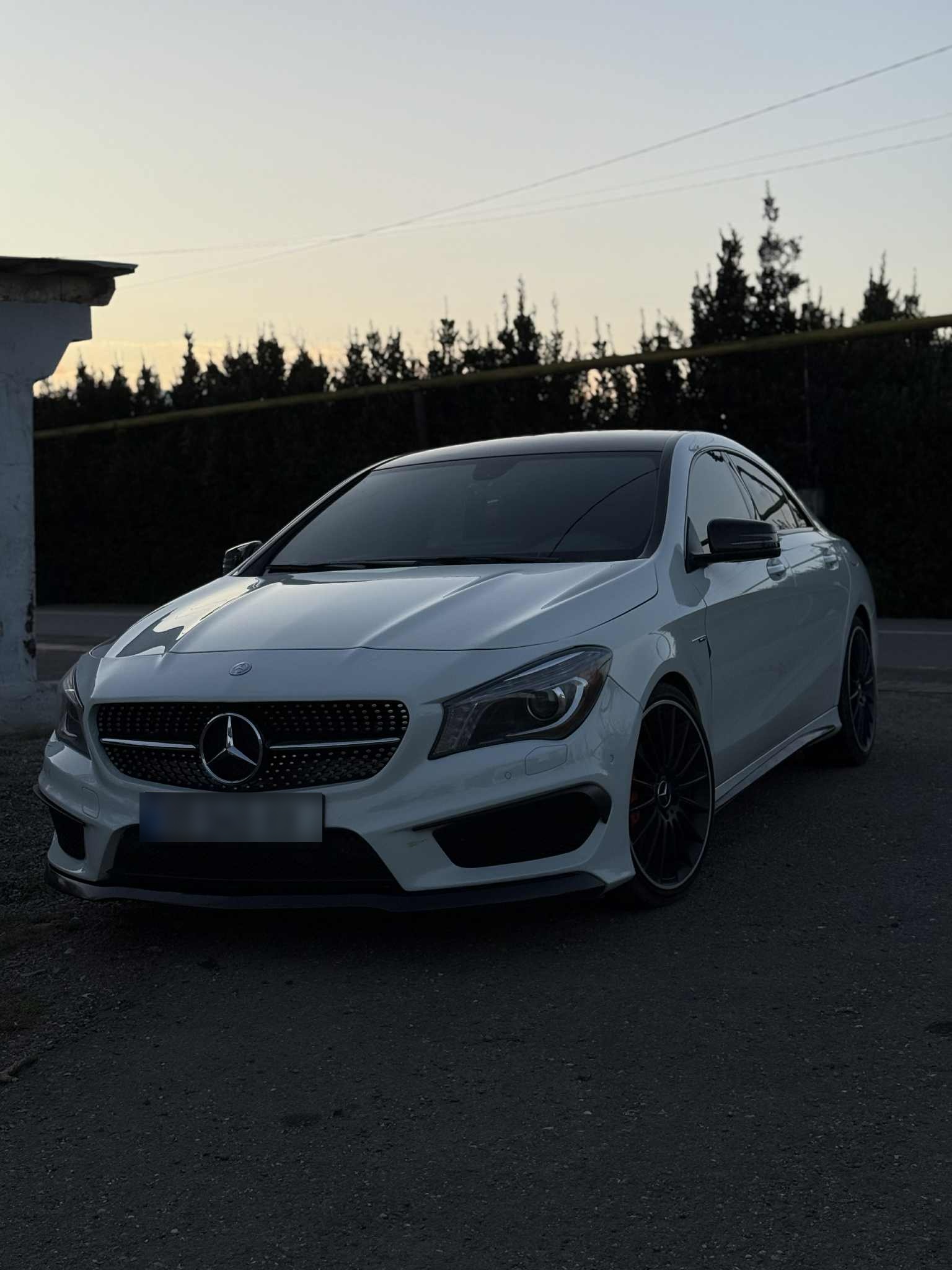Mercedes-Benz CLA 45 AMG 2015 — photo 2