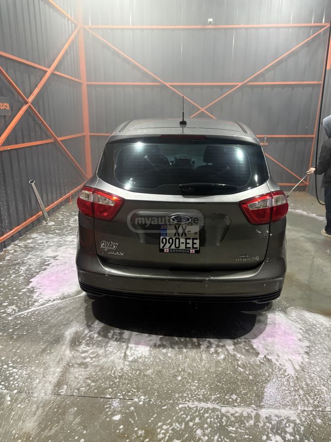 Ford C-MAX 2013 — photo 2