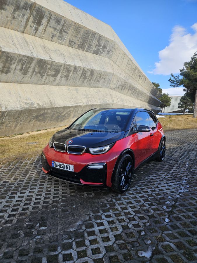 BMW I3 2019 — photo 2