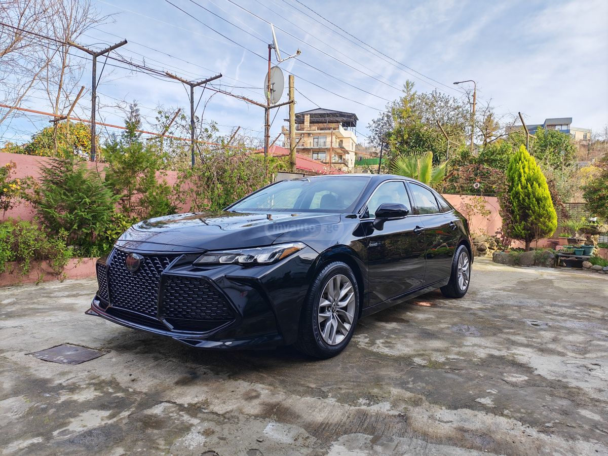 Toyota Avalon 2020 — photo 2