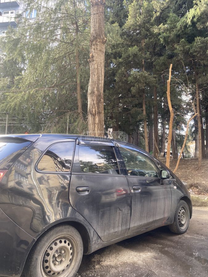 Mitsubishi Colt Plus 2005 — photo 2