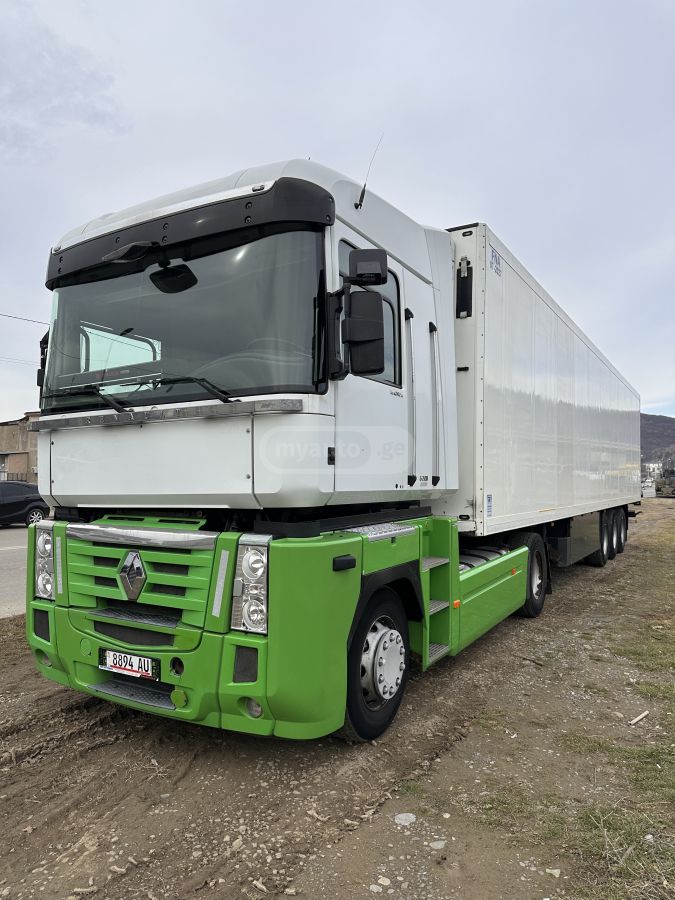 Renault Magnum