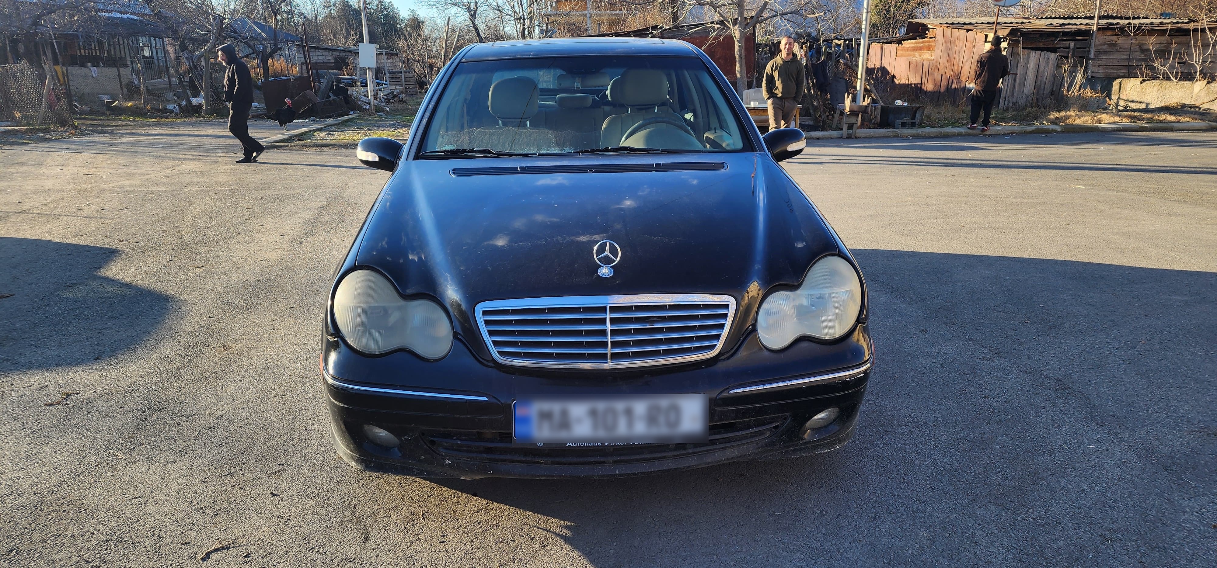 Mercedes-Benz C 320