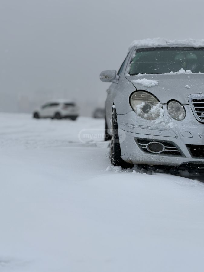Mercedes-Benz E 350