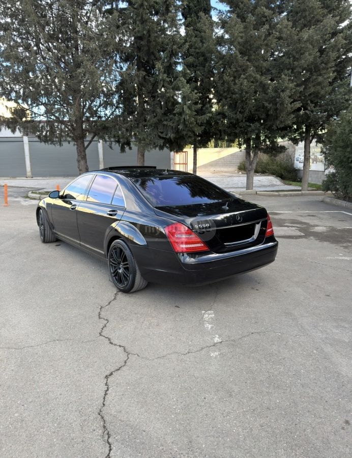 Mercedes-Benz S 550