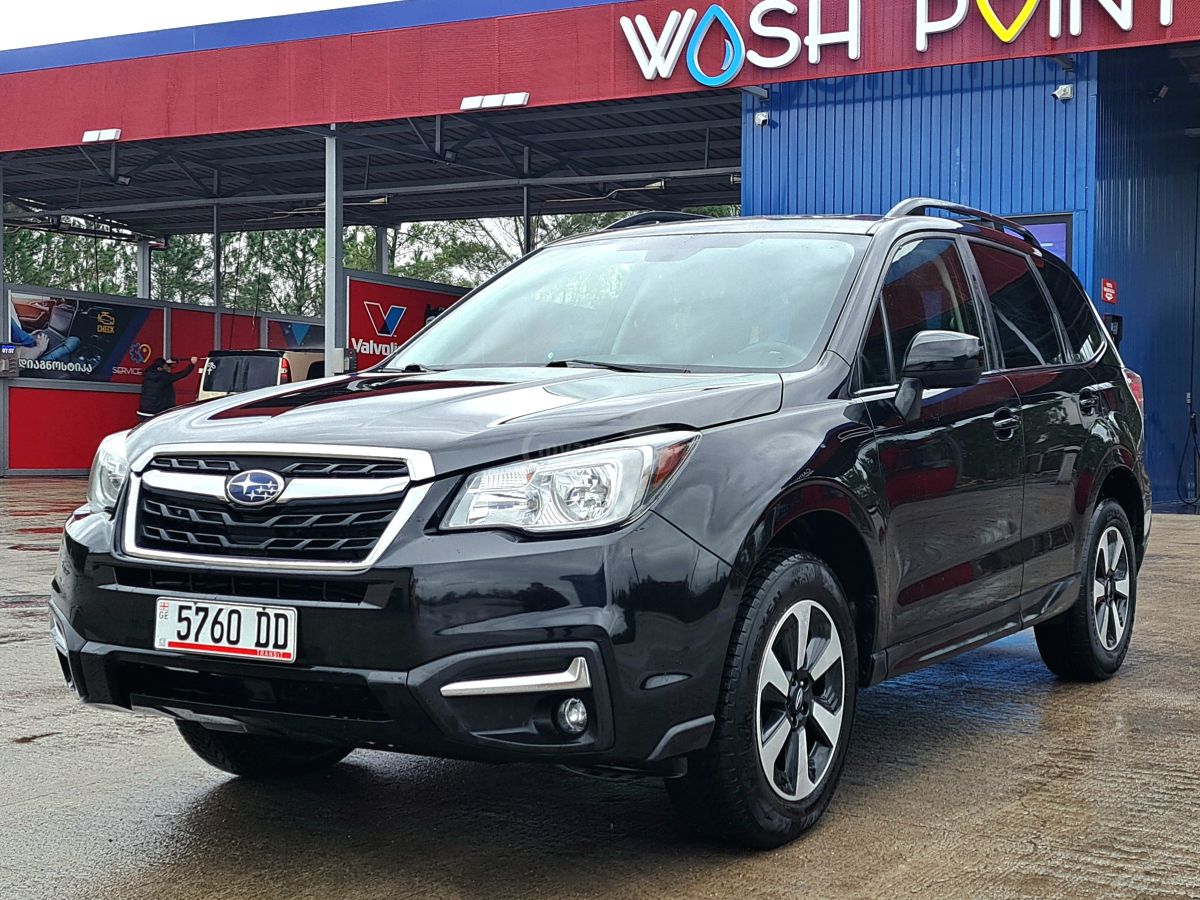 Subaru Forester 2017 — photo 2