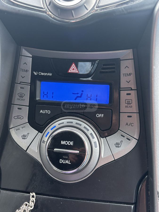 Hyundai Elantra 2013 — photo 2