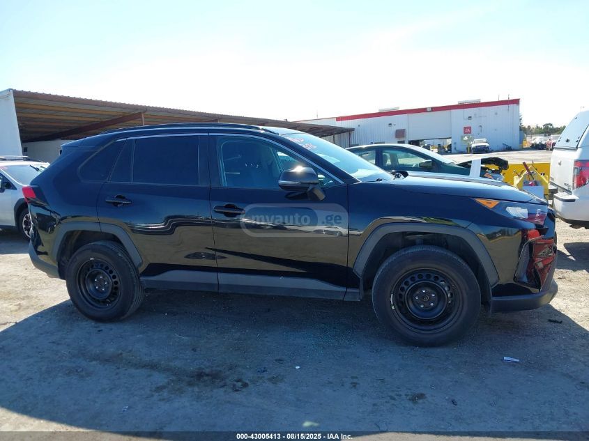 Toyota RAV 4 2019 — photo 2