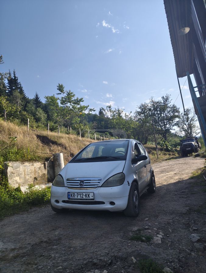 Mercedes-Benz A 160