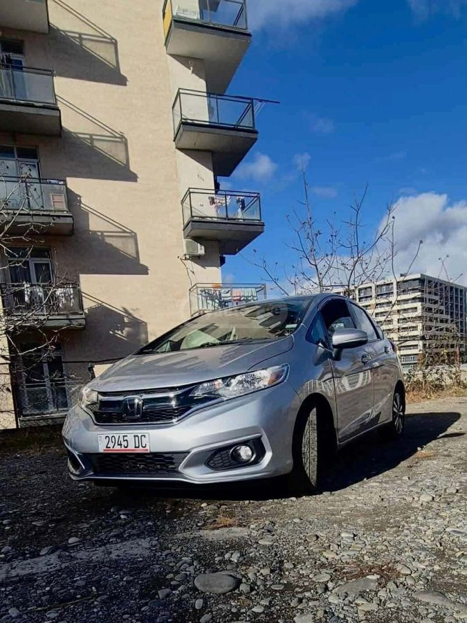 Honda Fit 2018 — photo 2