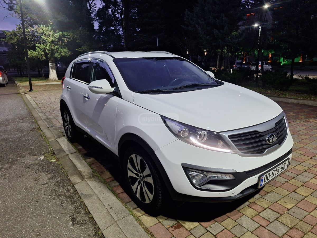 Kia Sportage 2012 — photo 2