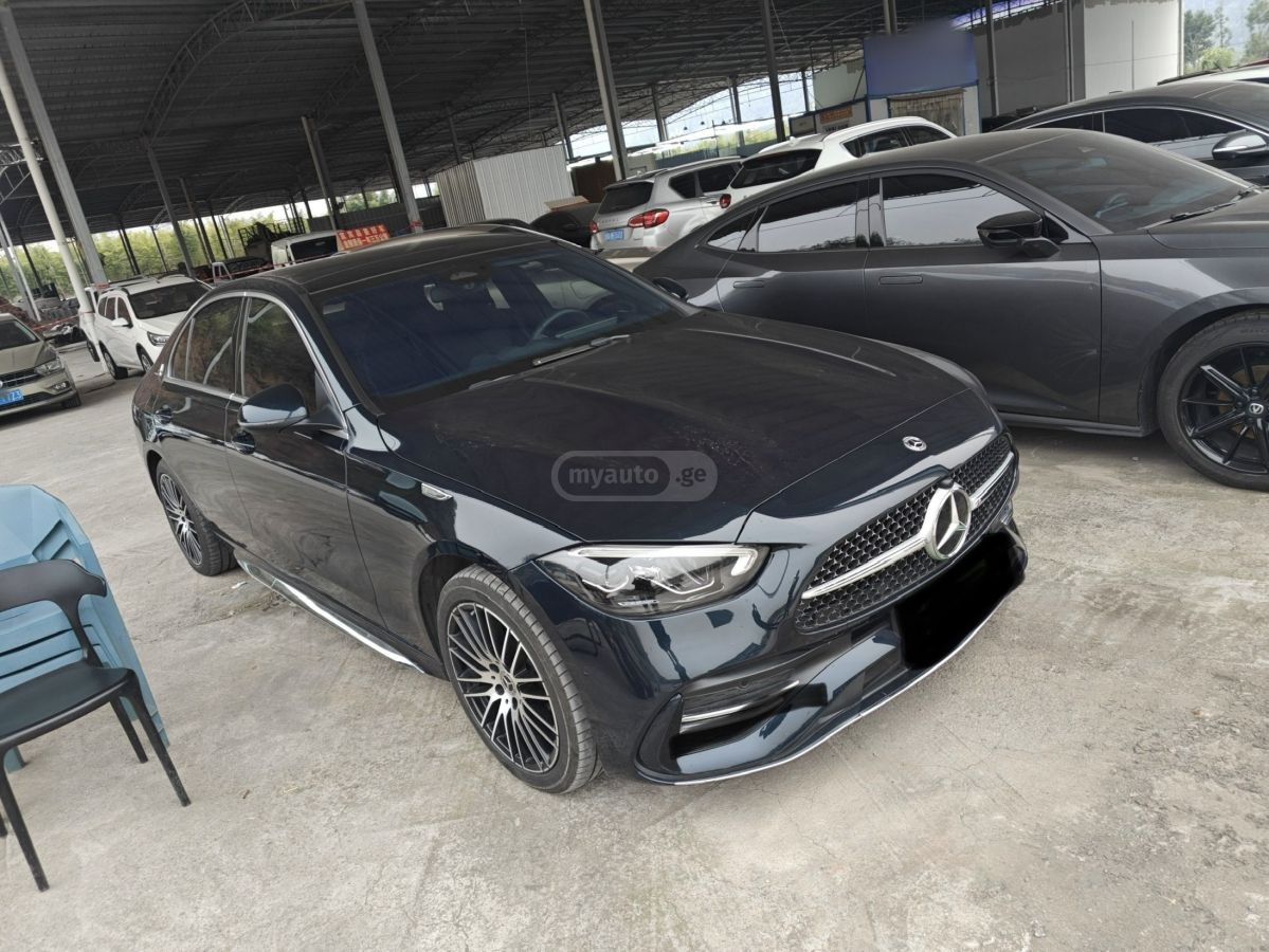 Mercedes-Benz C 260 2024 — photo 2