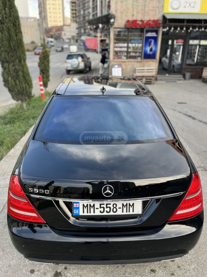 Mercedes-Benz S 550 2011 — photo 2