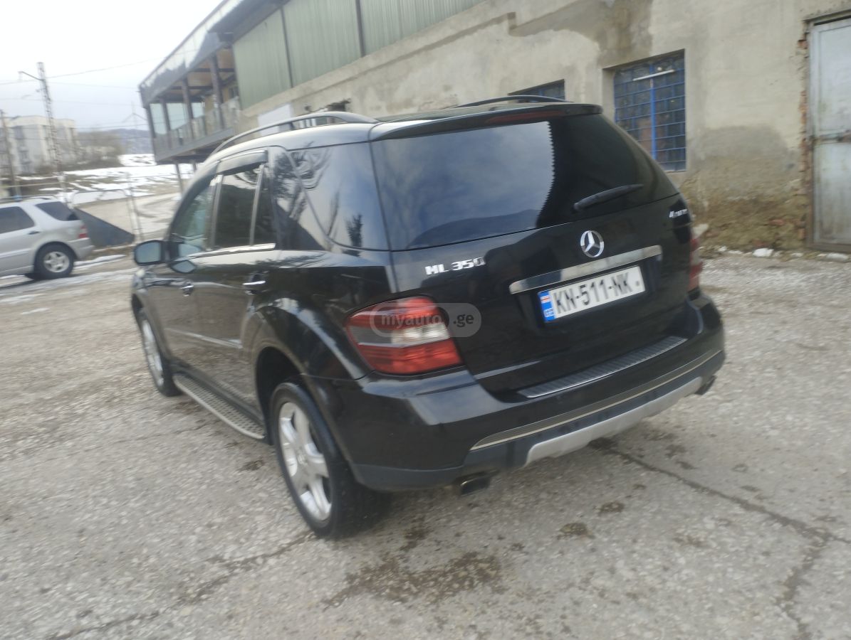 Mercedes-Benz ML 350 2005 — photo 2