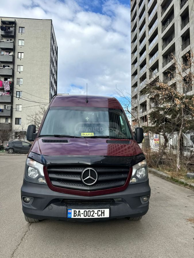 Mercedes-Benz Sprinter