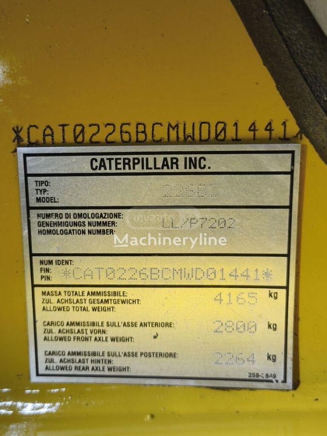 Caterpillar 120 / 120 AWD 2011 — photo 2