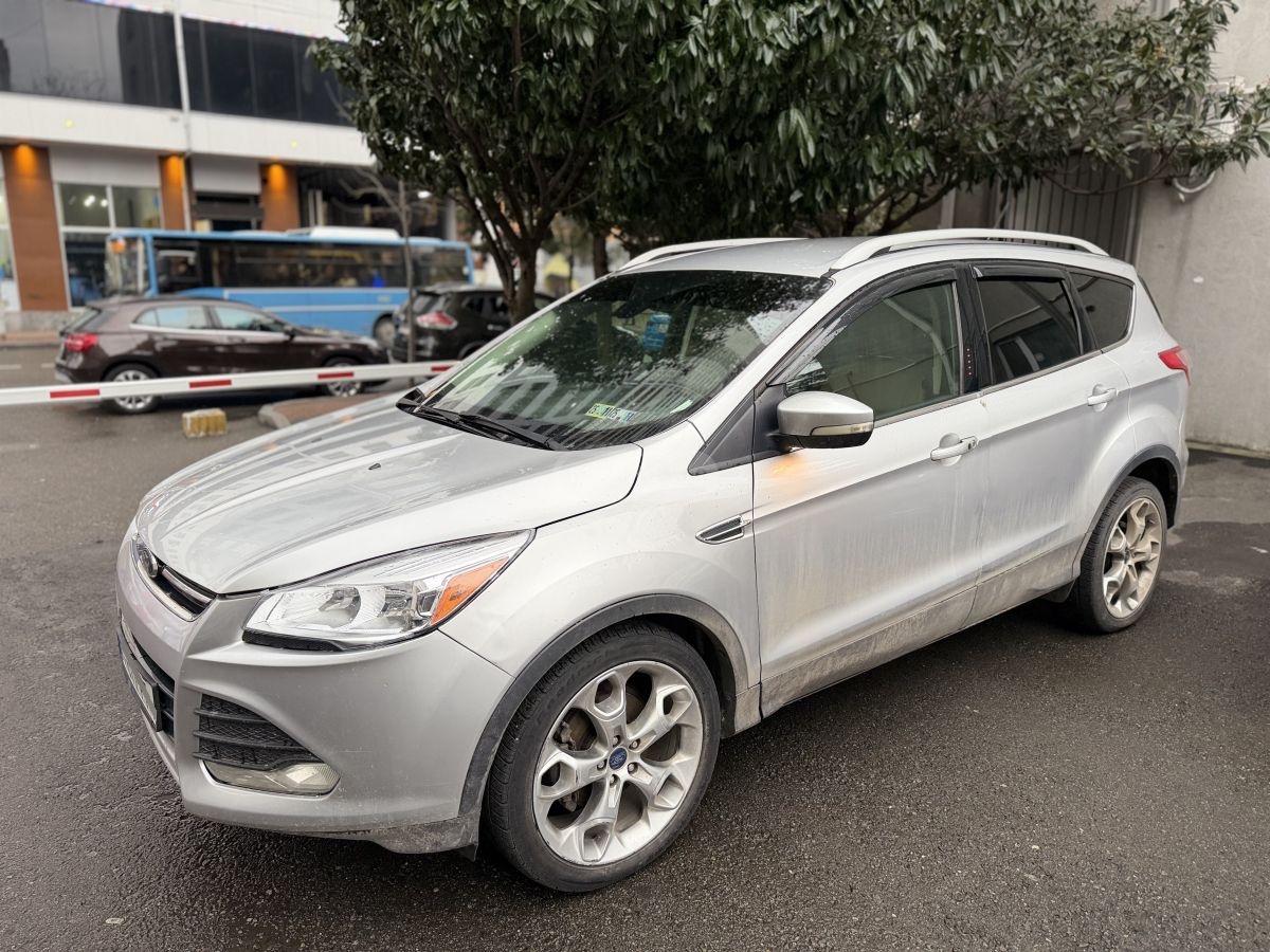 Ford Escape 2014 — photo 2