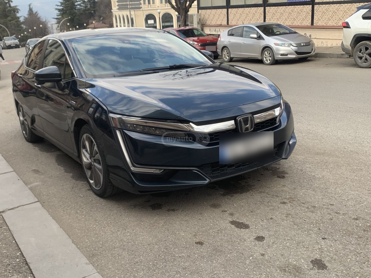 Honda Clarity 2017 — photo 2