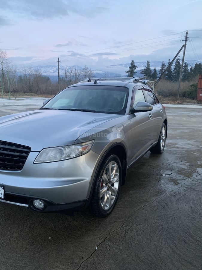 Infiniti FX 35