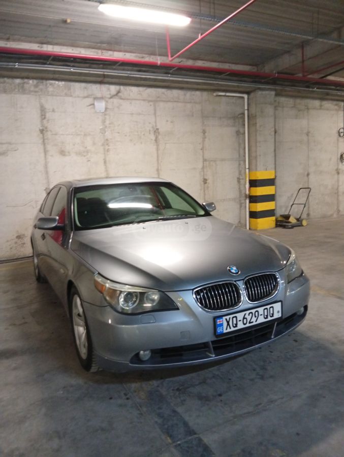 BMW 530