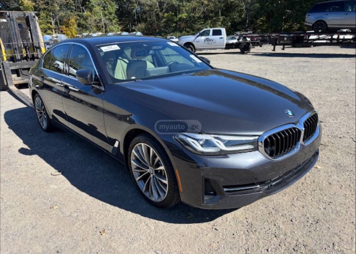 BMW 530