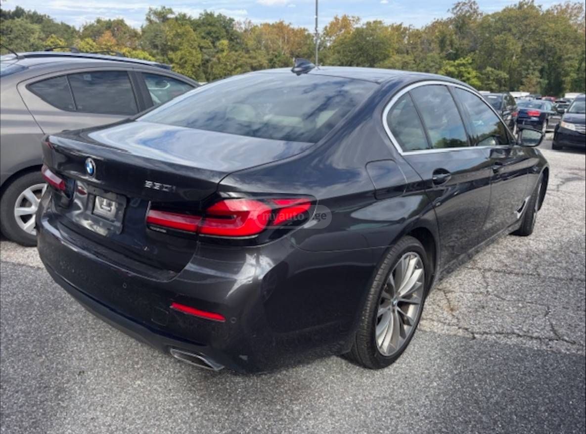 BMW 530 2022 — photo 2