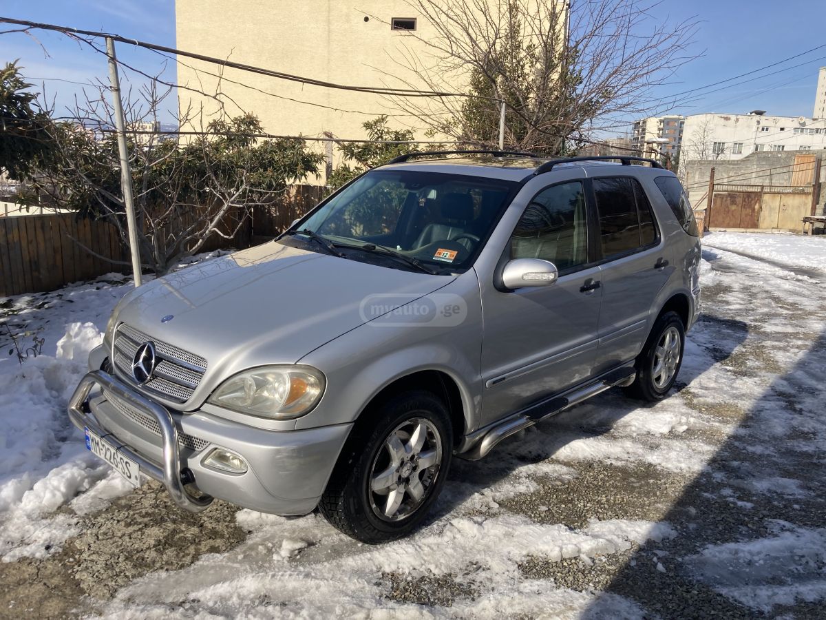 Mercedes-Benz ML 350
