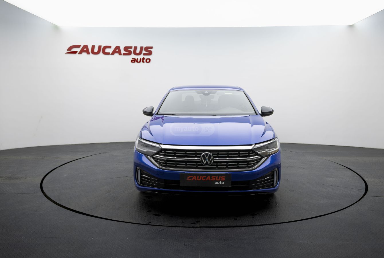 Volkswagen Jetta 2023 — photo 2