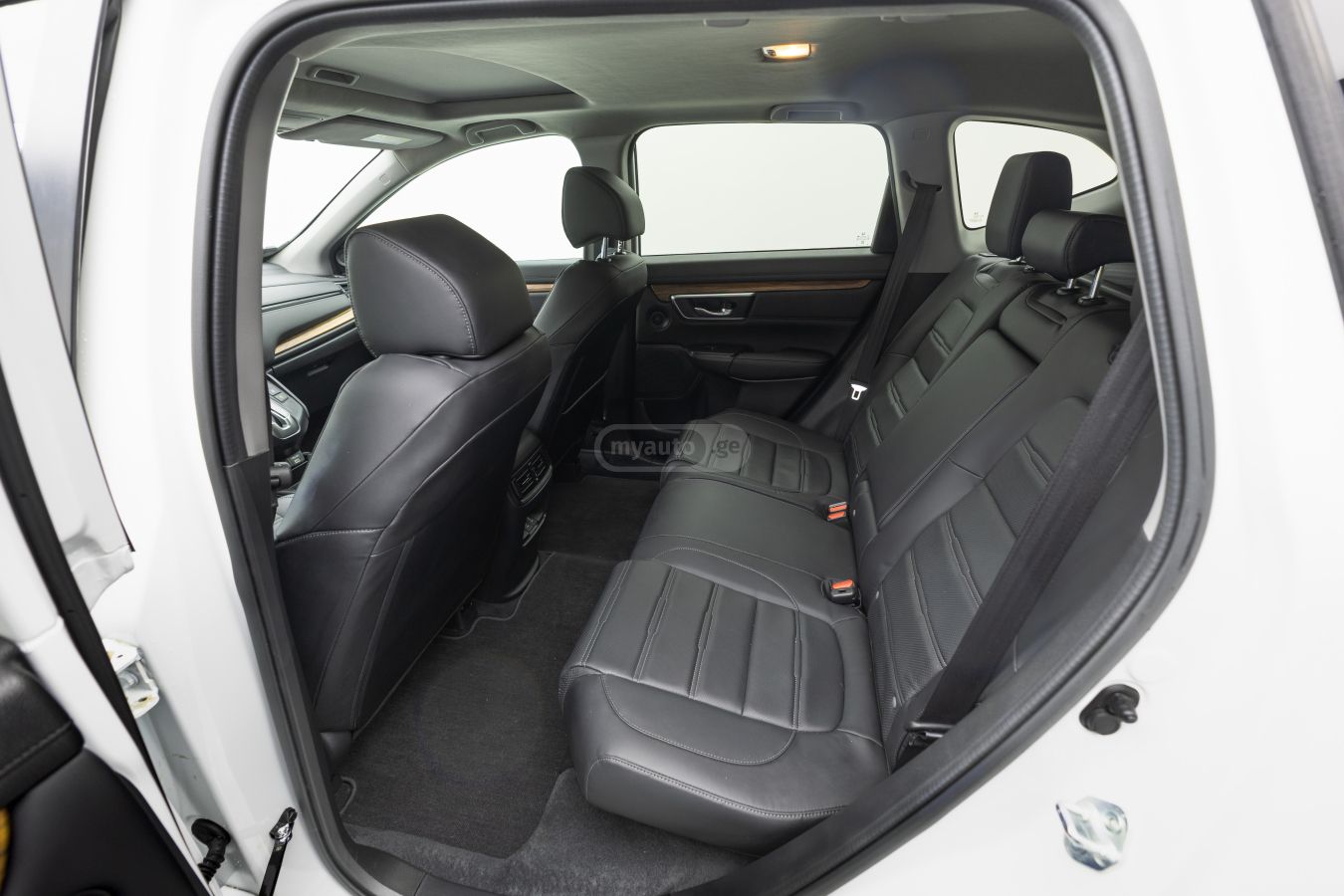 Honda CR-V 2022 — photo 2