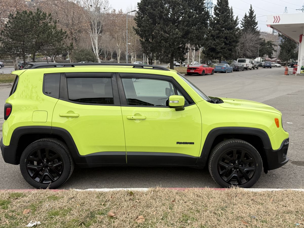 Jeep Renegade 2018 — photo 2