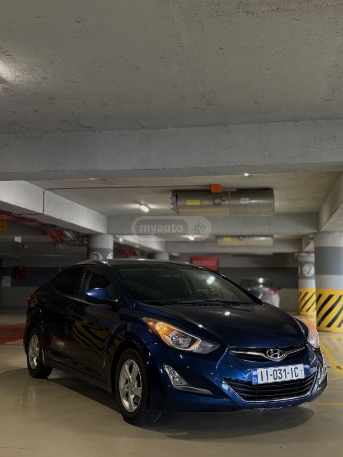 Hyundai Elantra