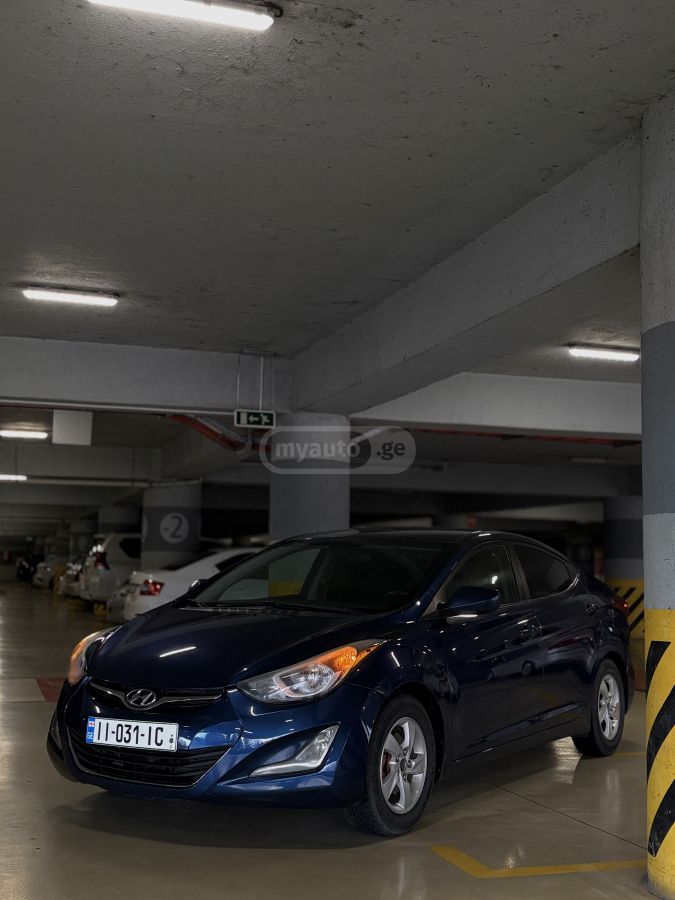 Hyundai Elantra 2015 — photo 2