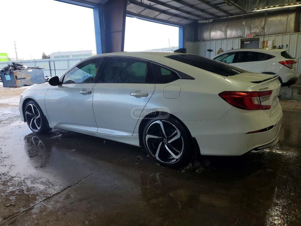 Honda Accord 2022 — photo 2