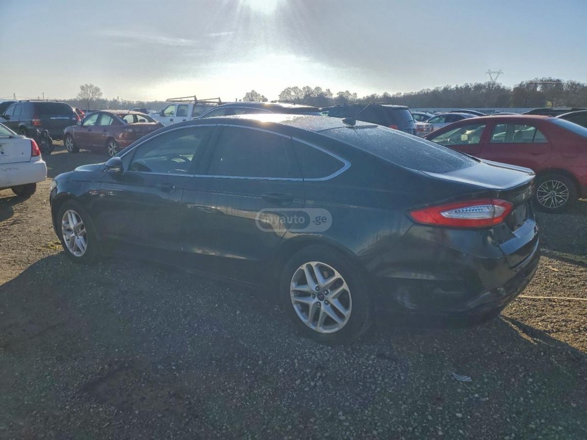 Ford Fusion 2016 — photo 2