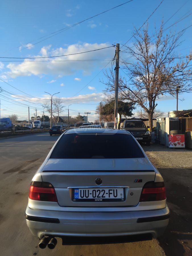 BMW 528 1998 — photo 2