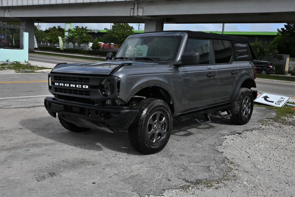 Ford Bronco