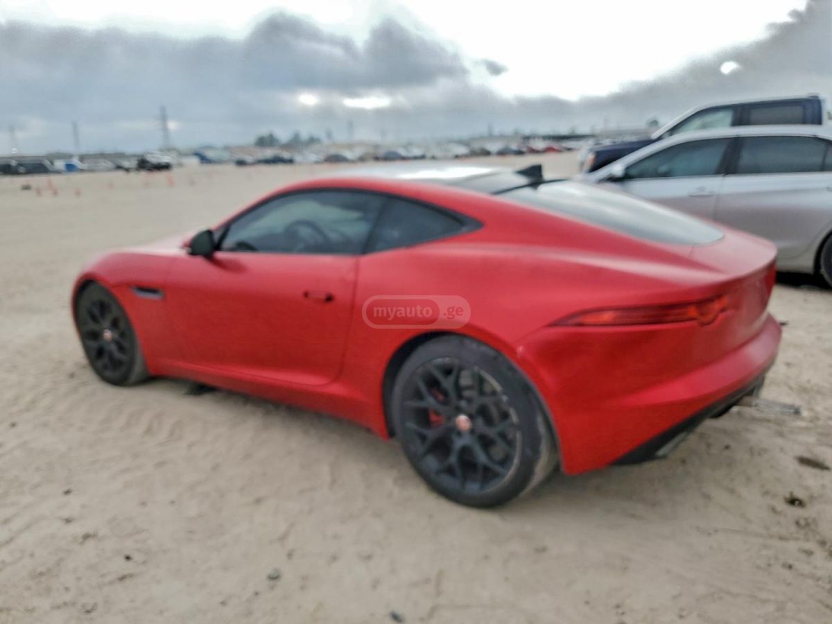 Jaguar F-TYPE 2015 — photo 2