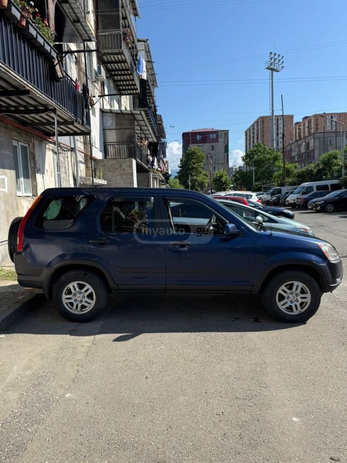 Honda CR-V 2002 — photo 2