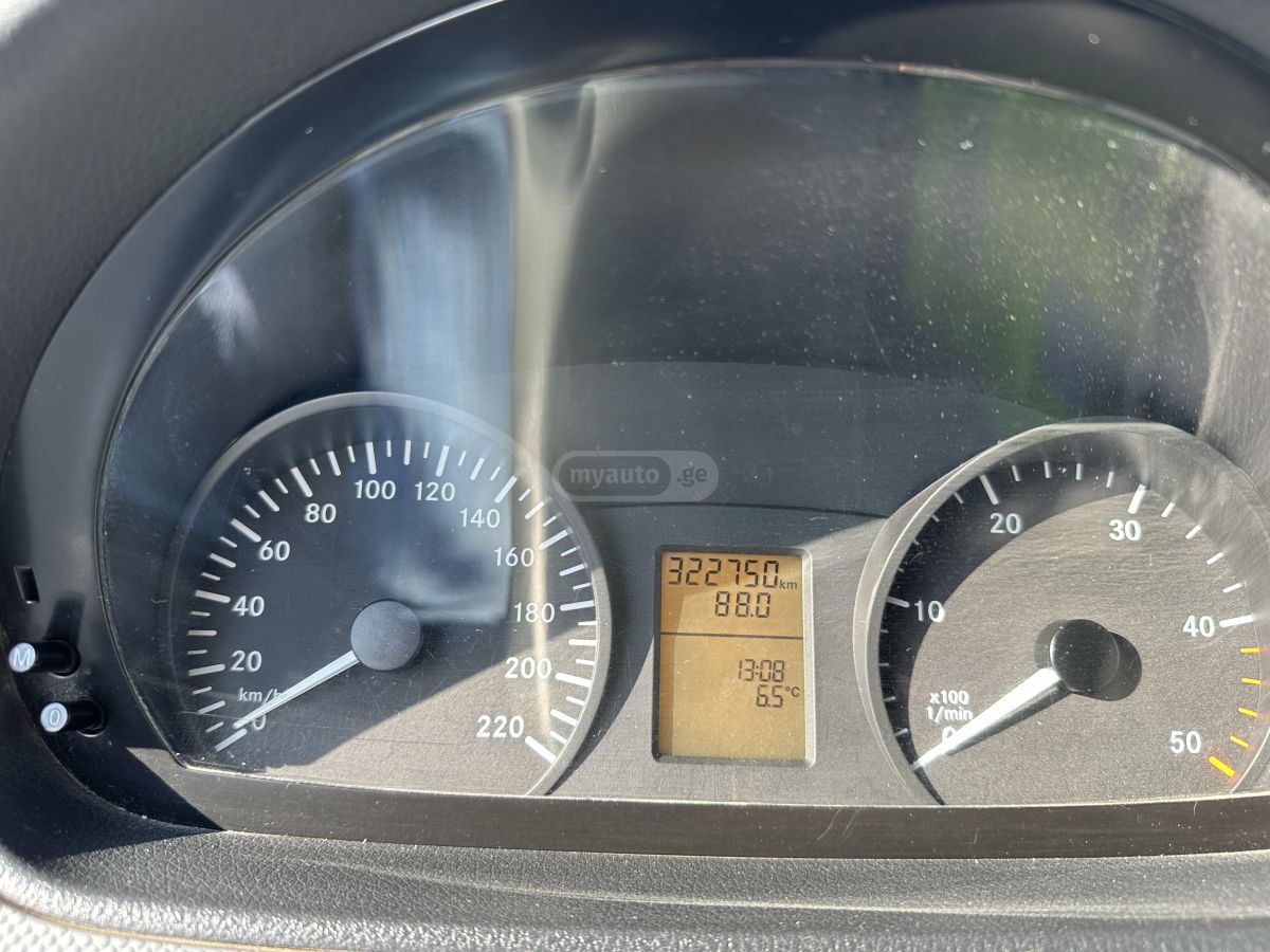 Mercedes-Benz Vito 2008 — photo 2