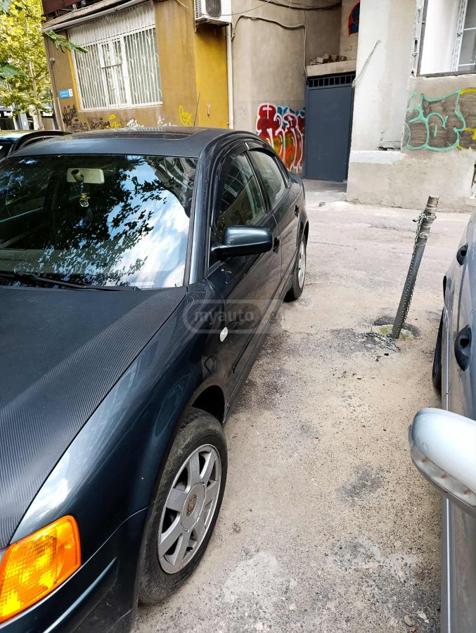 Volkswagen Passat 2000 — photo 2