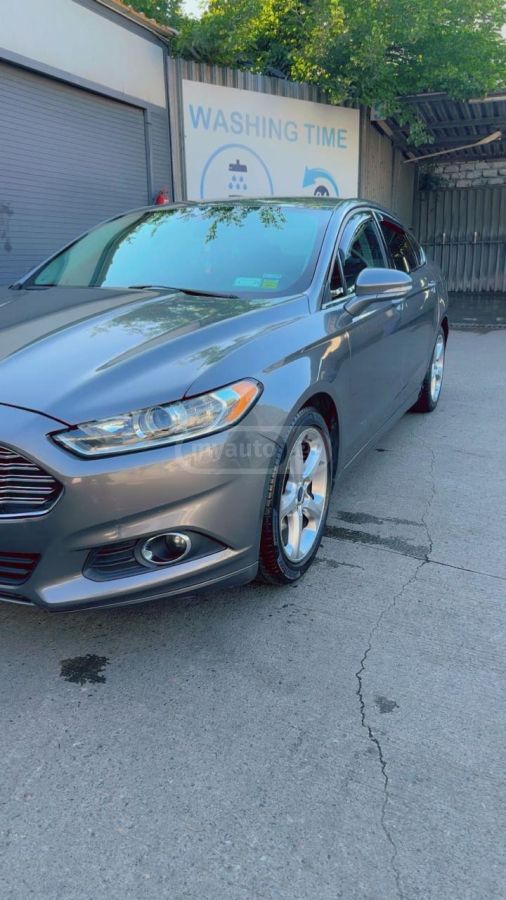 Ford Fusion 2014 — photo 2