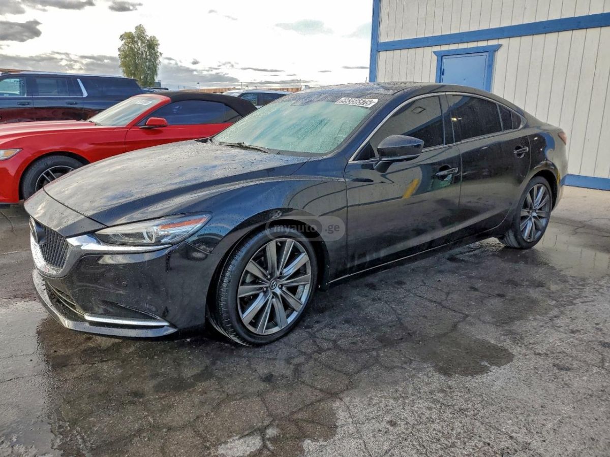 Mazda 616