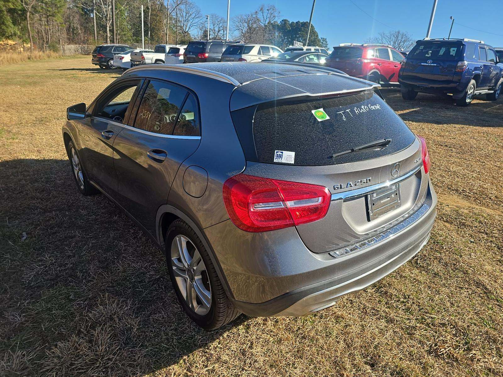 Mercedes-Benz GLA 250 2015 — photo 2