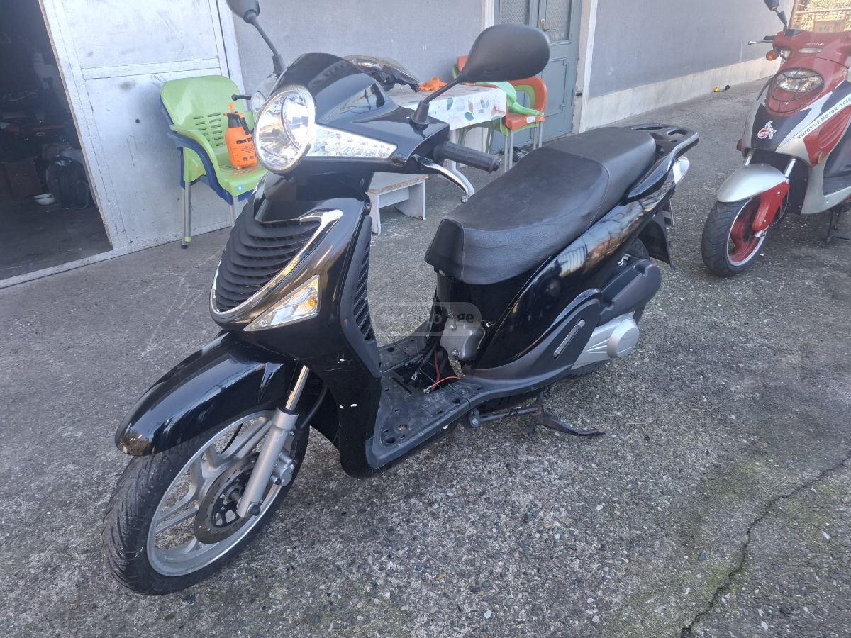 Royal Enfield CK 125 2014 — photo 2
